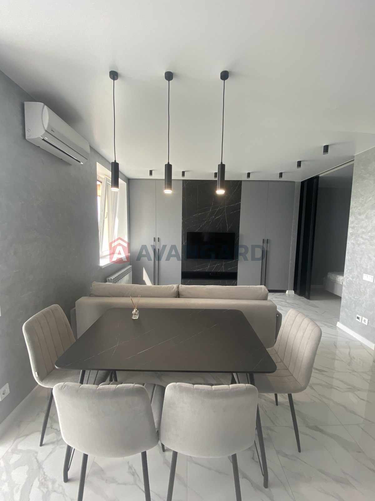 2 ��. ��������, 46/-/15 ��. �., 8/10 ������ ���� 16