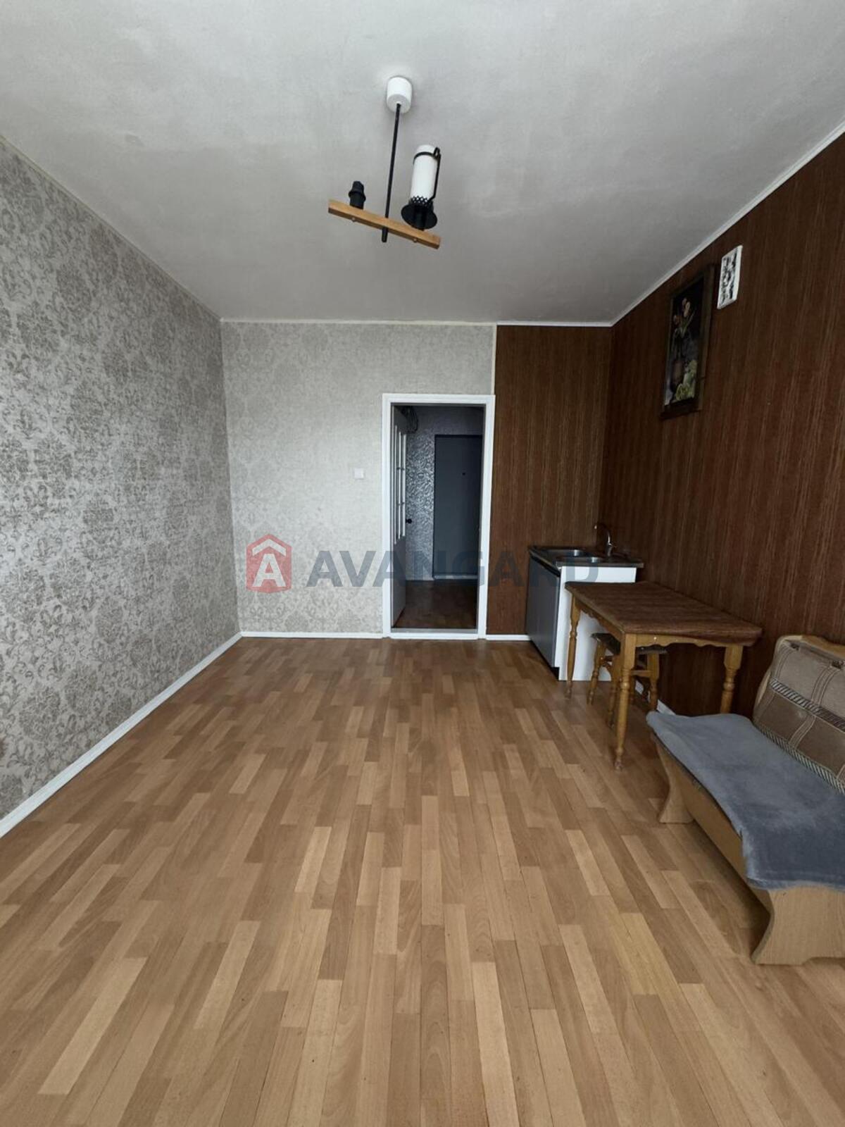 1 ��. ��������, 46/17/14 ��. �., 14/16 ������ ���� 3