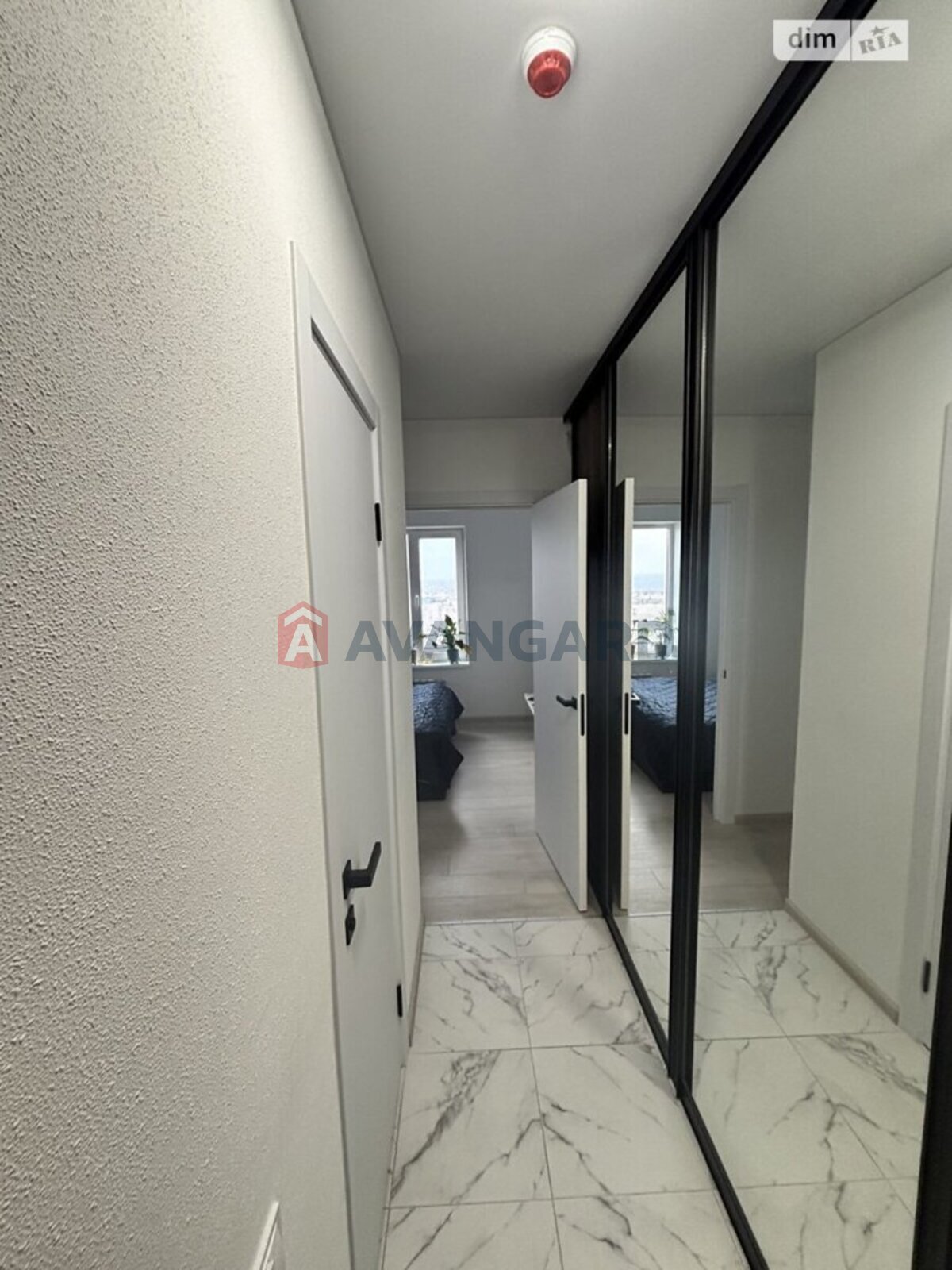 1 ��. ��������, 38/-/- ��. �., 5/5 ������ ���� 3