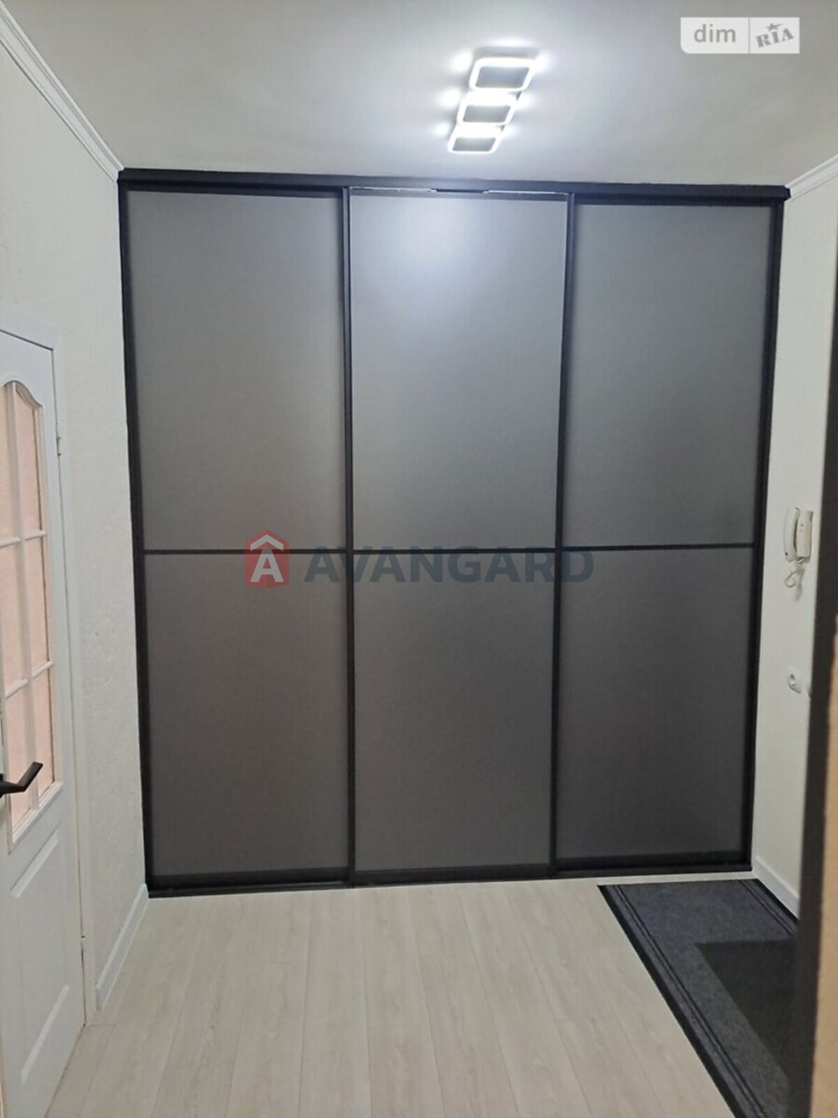 1 ��. ��������, 62/-/- ��. �., 13/16 ������ ���� 11