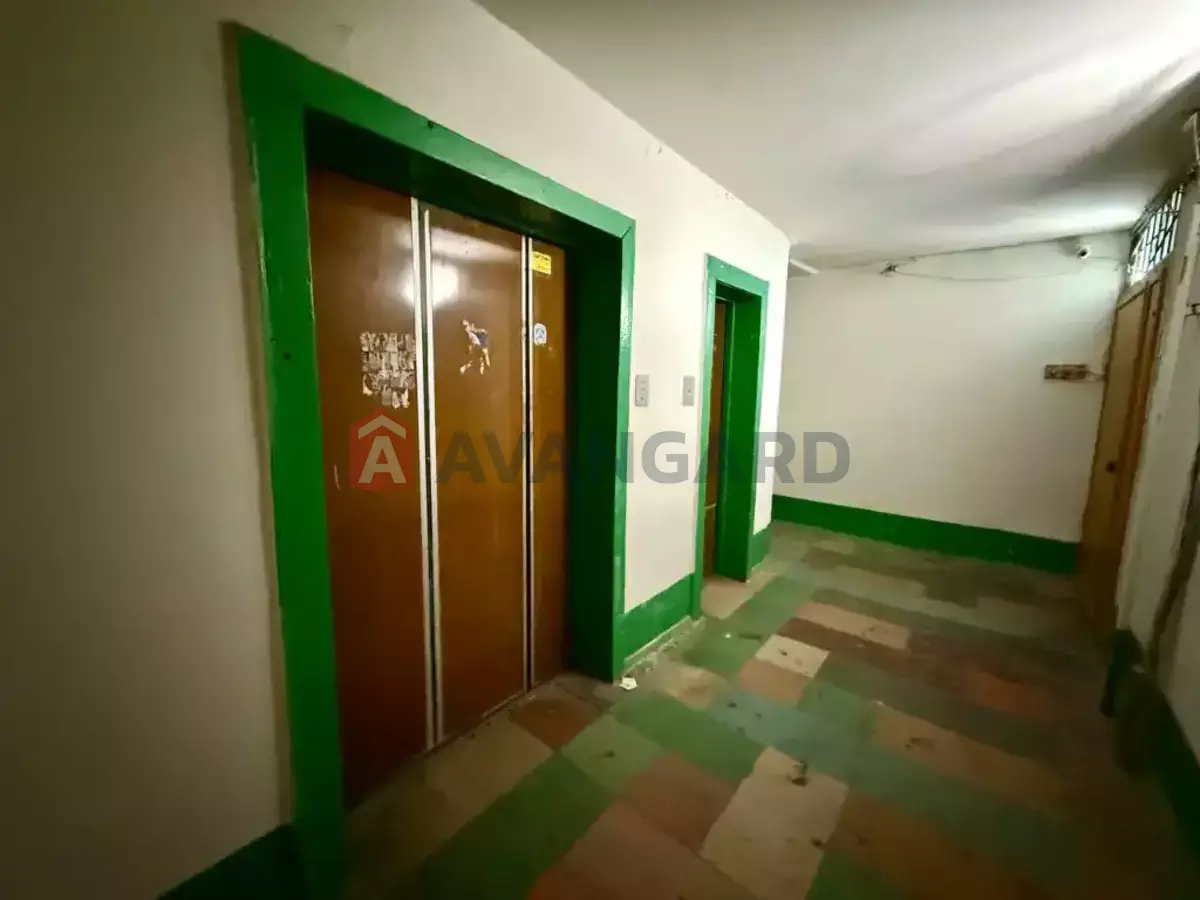 1 ��. ��������, 36/17/8 ��. �., 13/17 ������ ���� 4