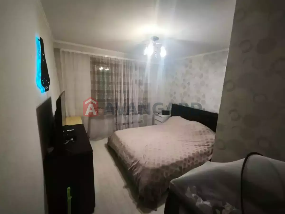 3 ��. ��������, 65/39/8 ��. �., 6/10 ������ ���� 7