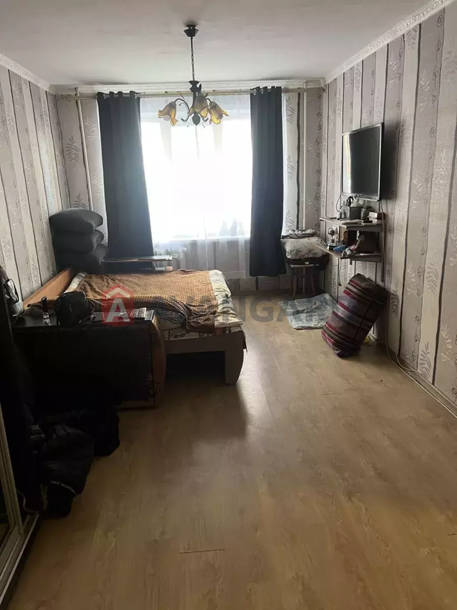 3 ��. ��������, 69/-/9 ��. �., 1/10 ������ ���� 7