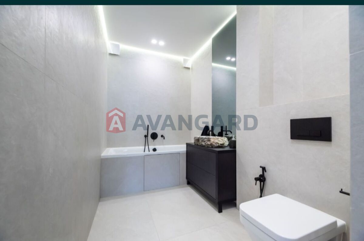 4 ��. ��������, 115 / 45 / 50 ��. �., 7/26 ������ ���� 14