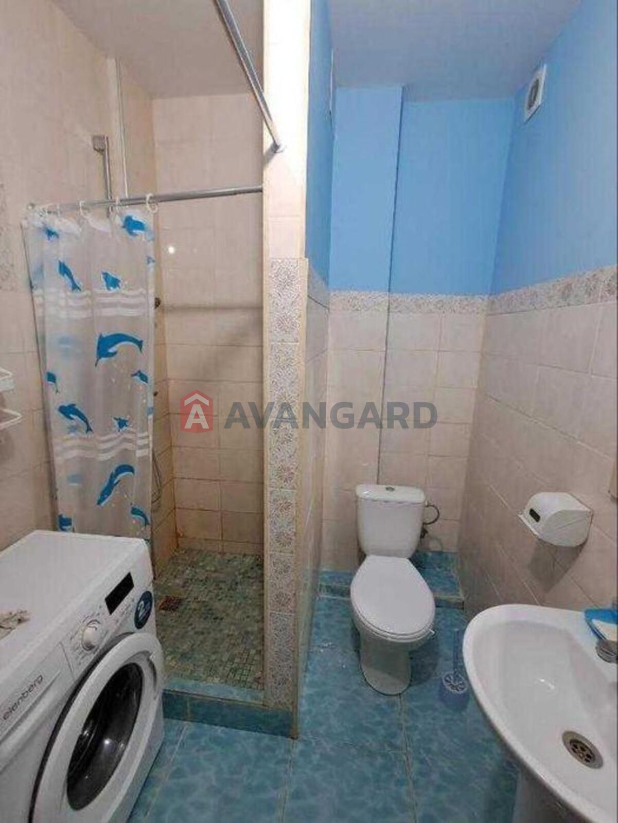 1 ��. ��������, 38/-/15 ��. �., 3/21 ������ ���� 8