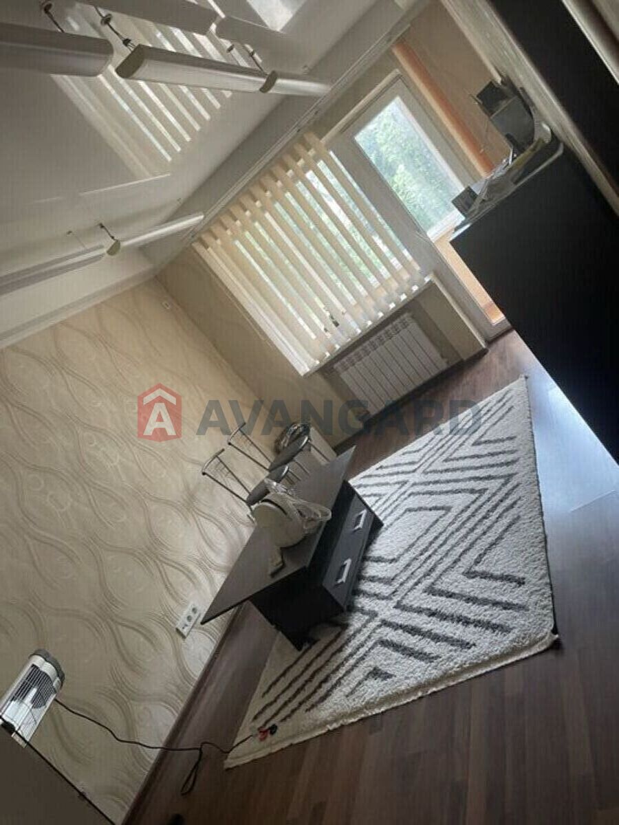 2 ����. ��������, 45/30/7 ��. �., 2/5 ���� ���� 1