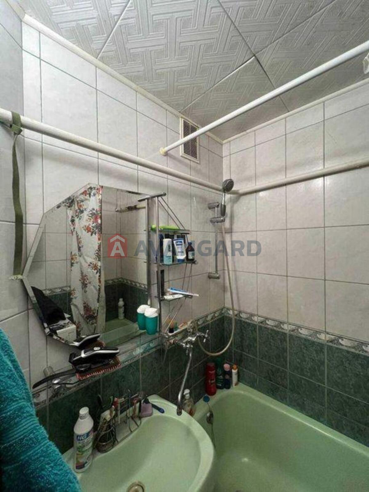 2 ����. ��������, 52/-/15 ��. �., 10/10 ���� ���� 5