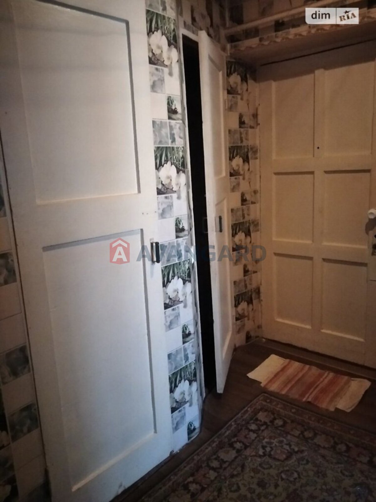 1 ��. ��������, 33/18/6 ��. �., 1/2 ������ ���� 7