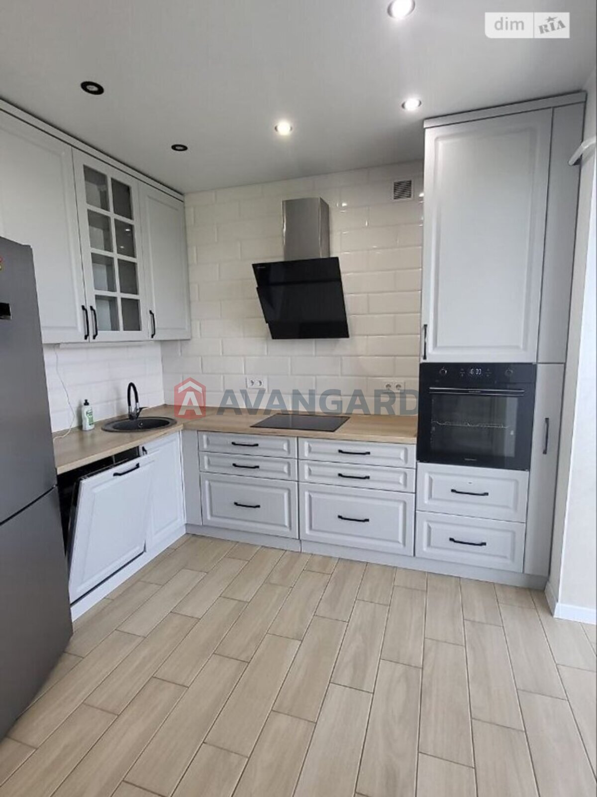 2 ��. ��������, 60/-/- ��. �., 9/9 ������ ���� 8