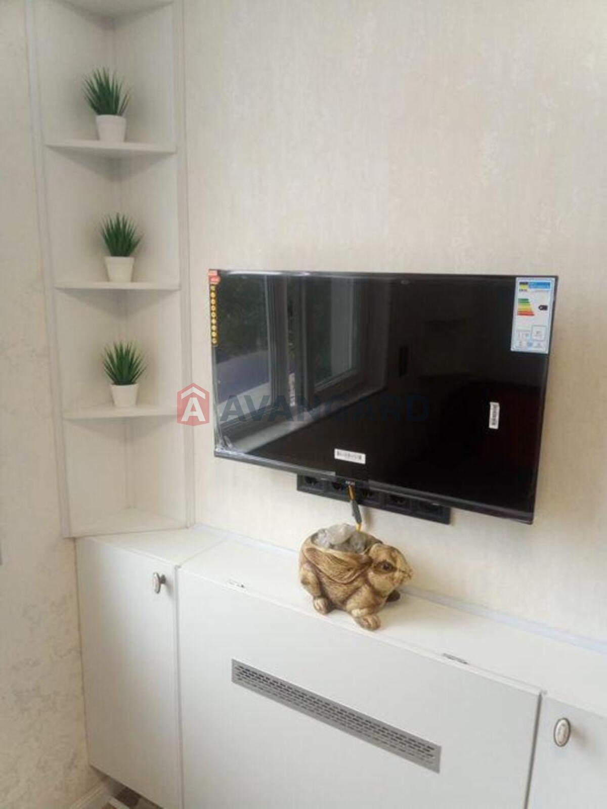 1 ��. ��������, 22/-/5 ��. �., 5/27 ������ ���� 18