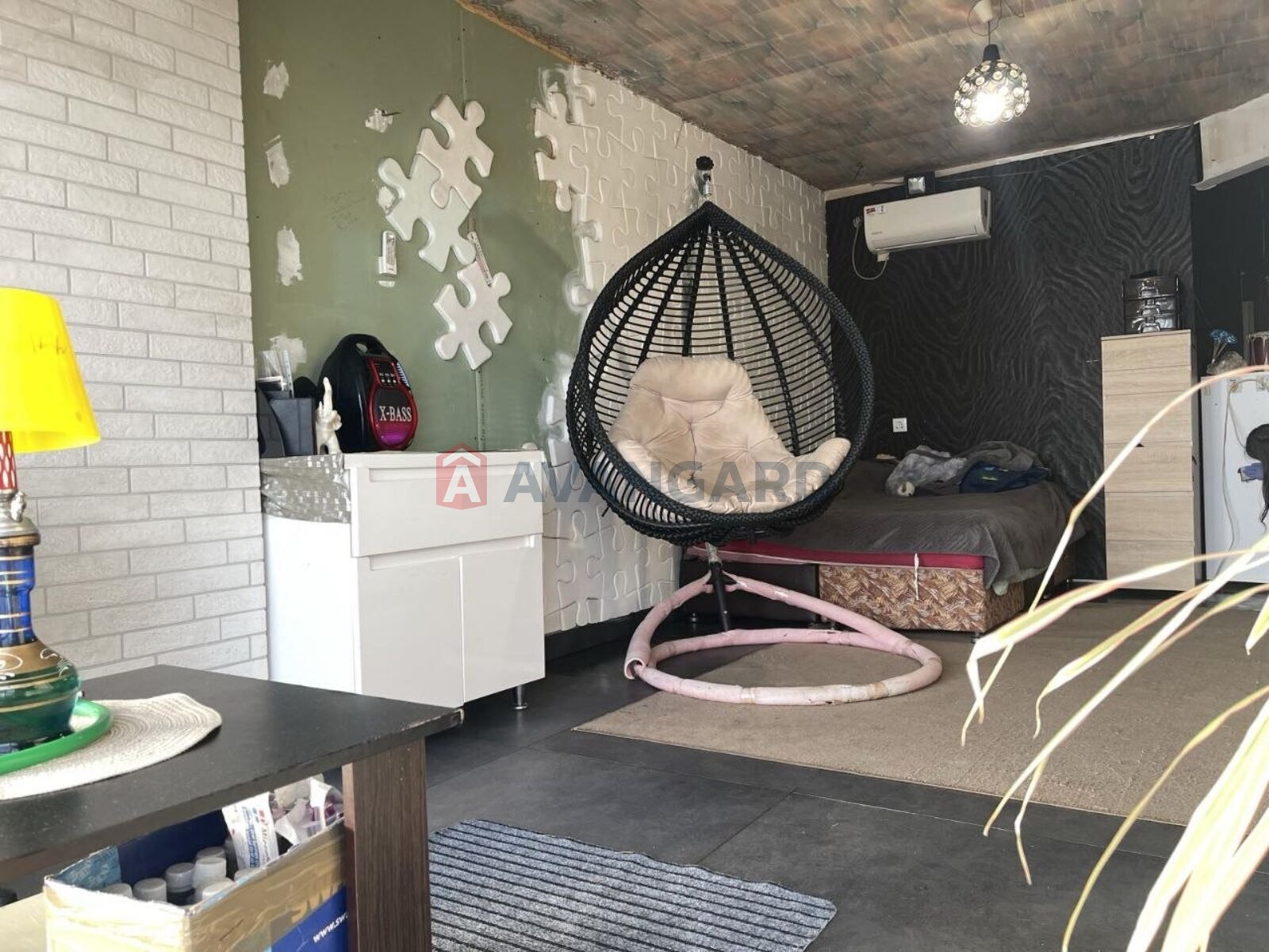 3 ��. ��������, 66/42/10 ��. �., 4/12 ������ ���� 10