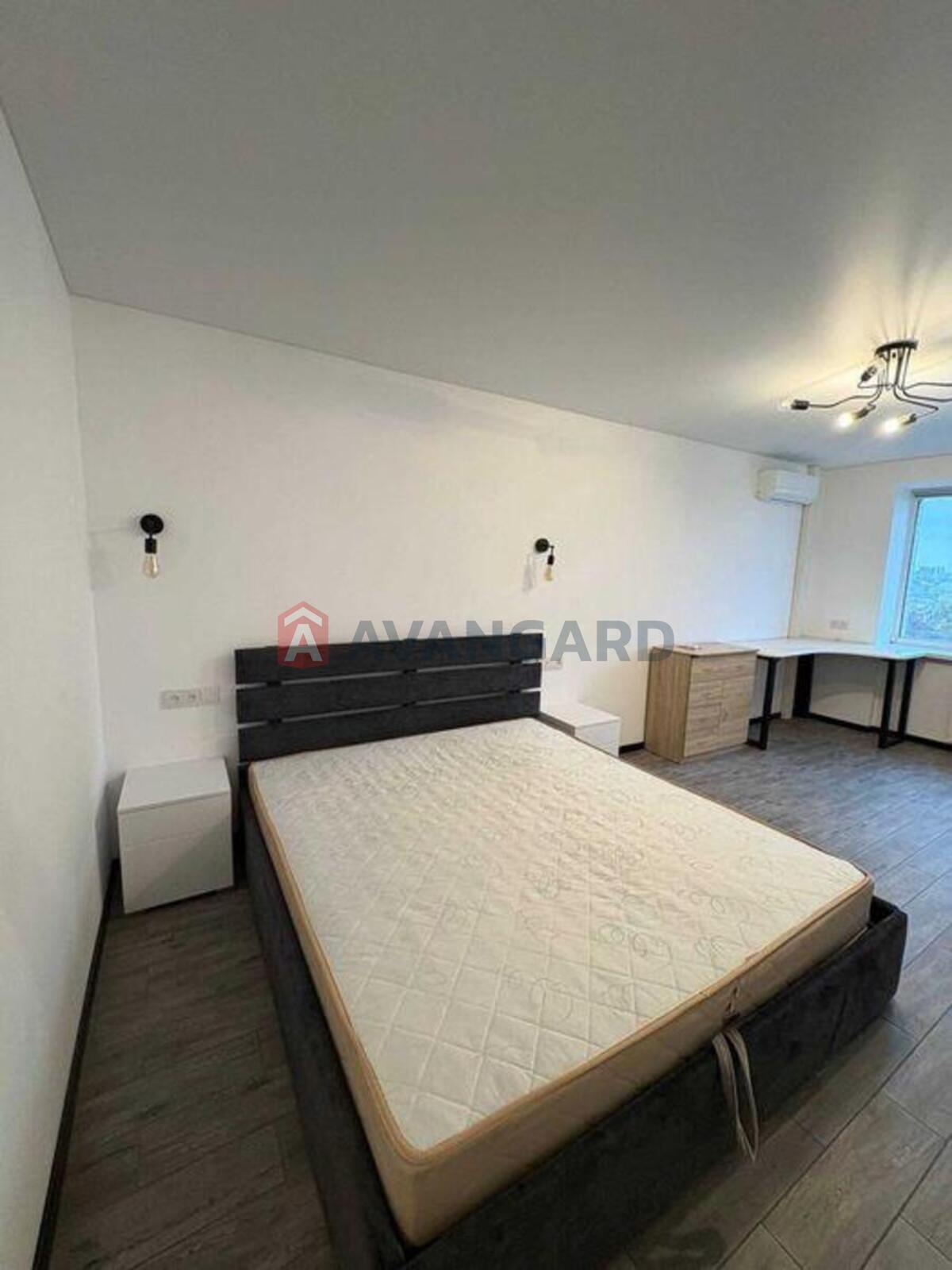 1 . , 38/-/8 . ., 7/14   14