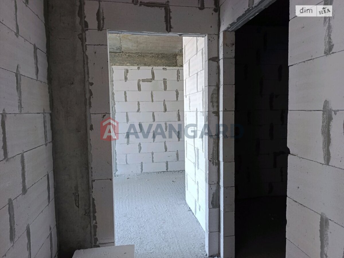 2 ��. ��������, 79,83/33,05/24,59 ��. �., 4/7 ������ ���� 2