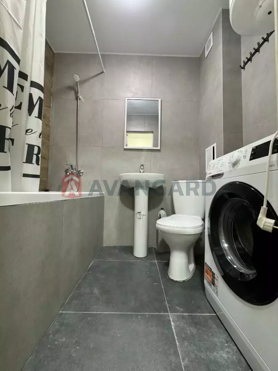 2 ��. ��������, 52/-/- ��. �., 12/16 ������ ���� 3