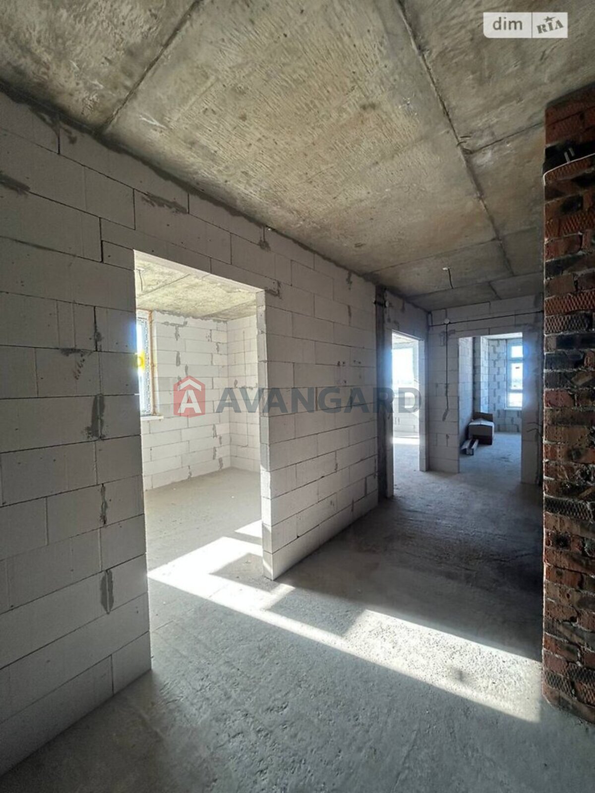 2 ��. ��������, 69/31/17 ��. �., 8/10 ������ ���� 14