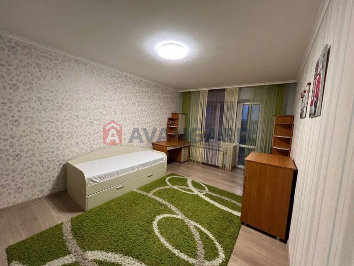 3 кім. квартира, 100/-/15 кв. м., 6/10 поверх фото 3 3 кім. квартира, 100/-/15 кв. м., 6/10 поверх фото 3