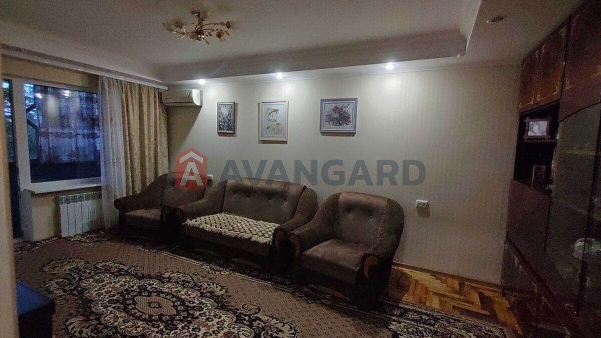 2 . , 50/-/9 . ., 4/9   1