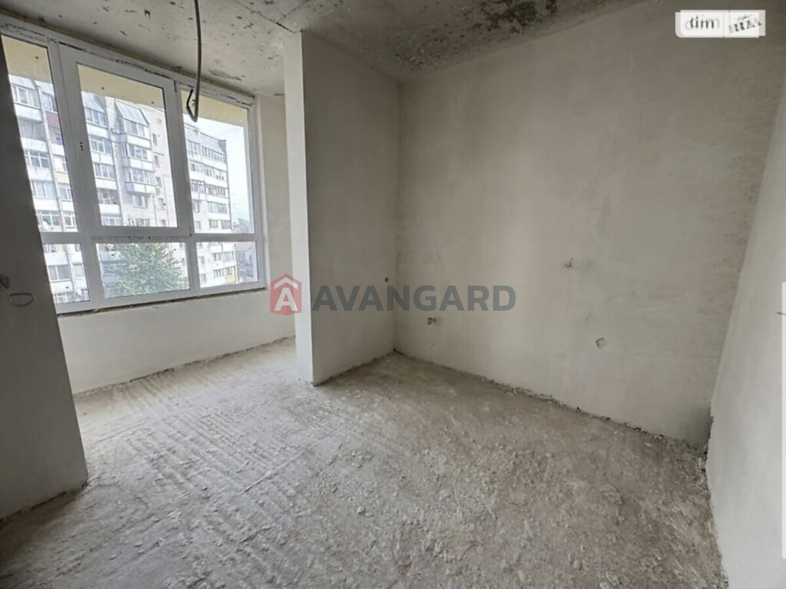 1 ��. ��������, 40/17/15 ��. �., 6/10 ������ ���� 1