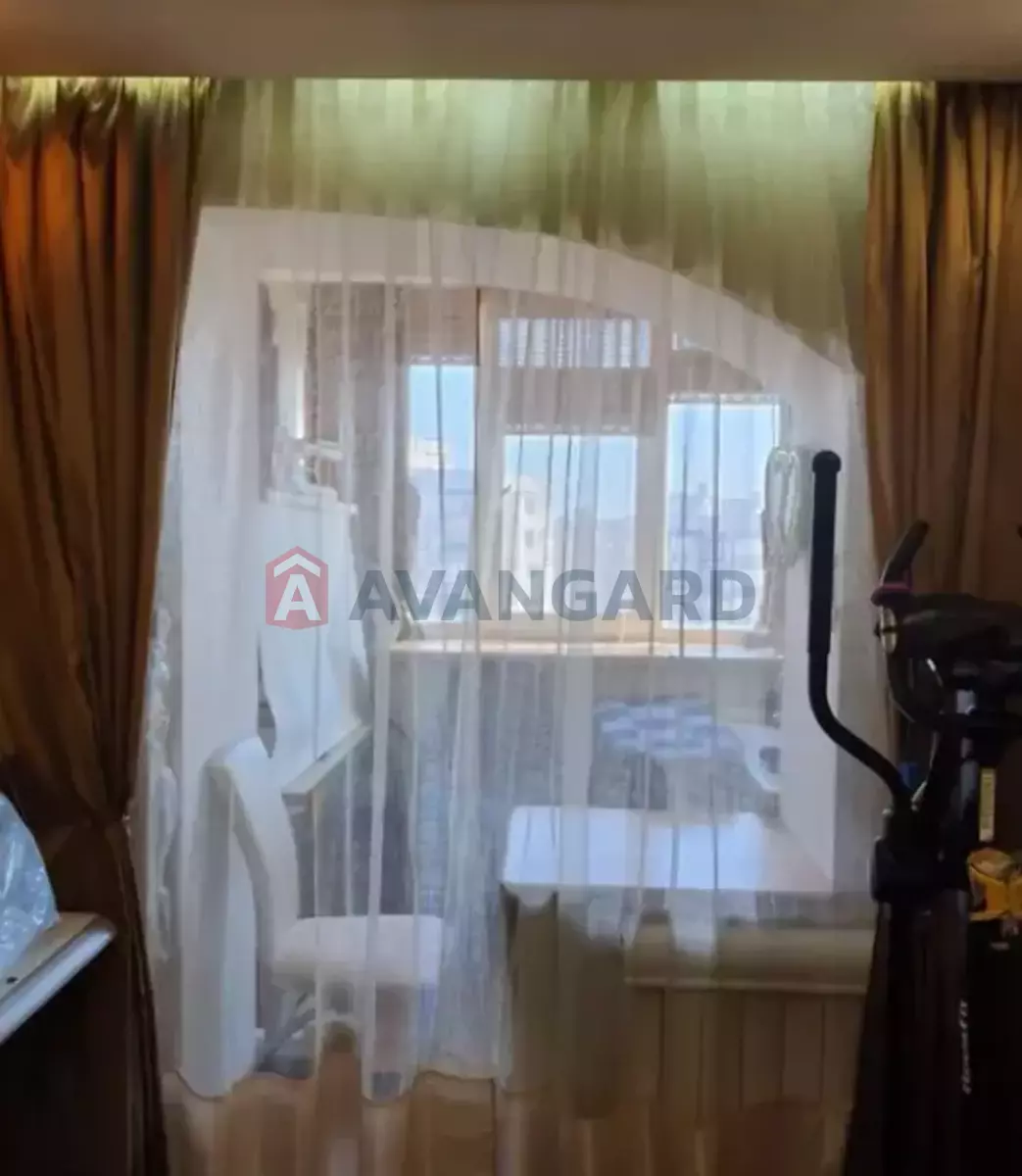 3 ��. ��������, 65/40/10 ��. �., 10/10 ������ ���� 11