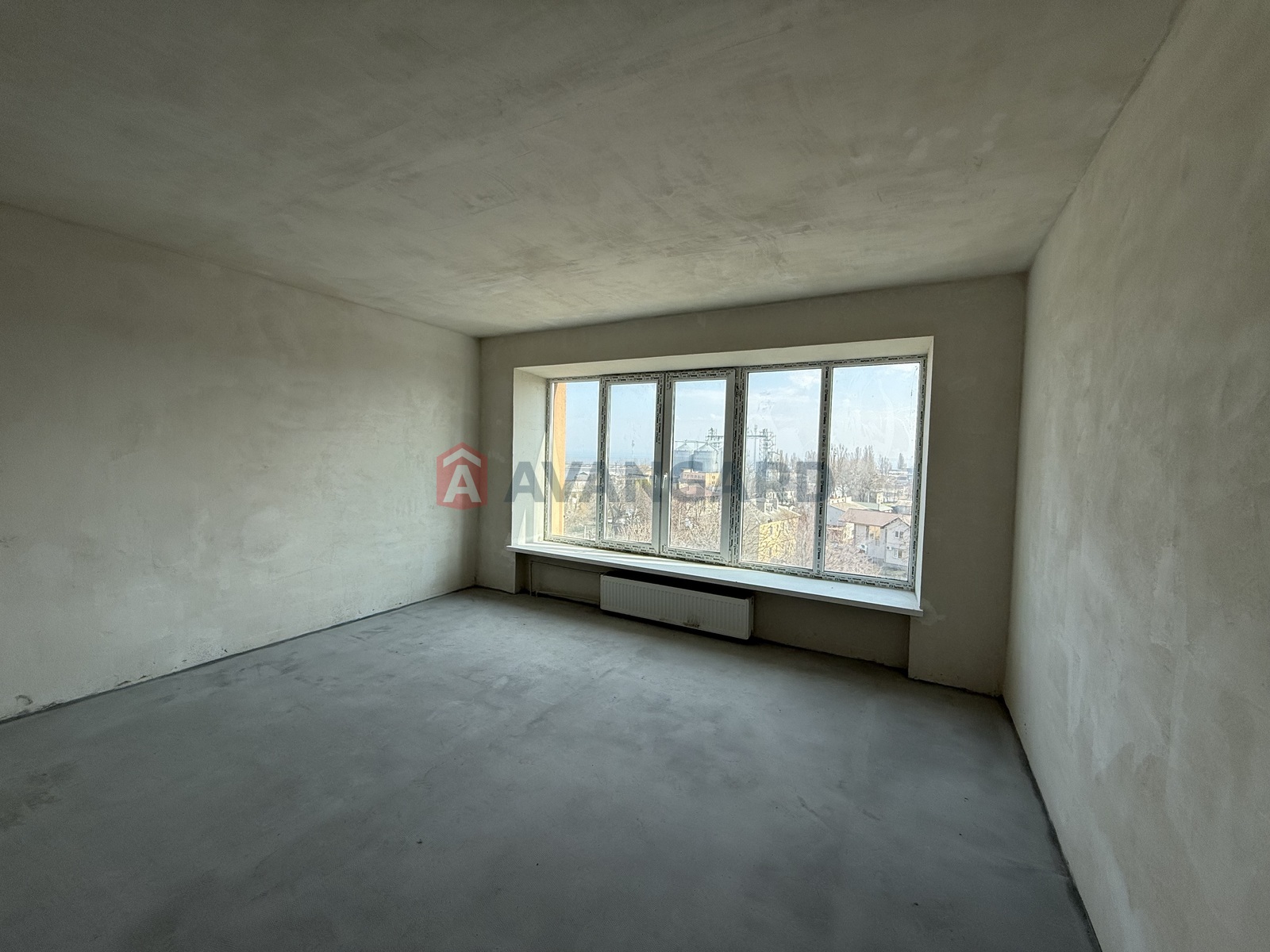 1 ��. ��������, 39,2/17,6/6.3 ��. �., 6/9 ������ ���� 15