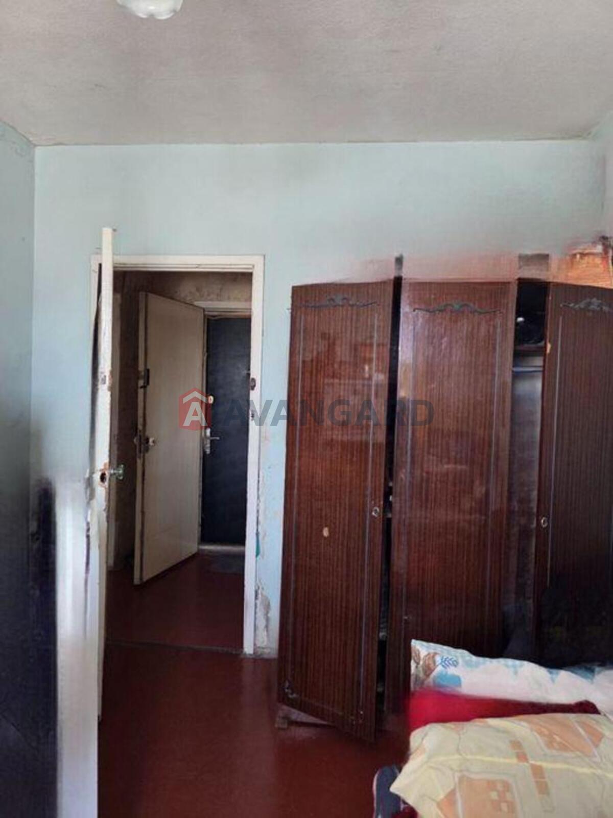 2 ����. ��������, 51/-/7 ��. �., 10/10 ���� ���� 3