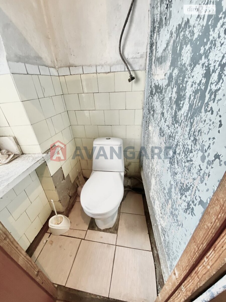 1 ��. ��������, 23/18/- ��. �., 3/5 ������ ���� 10