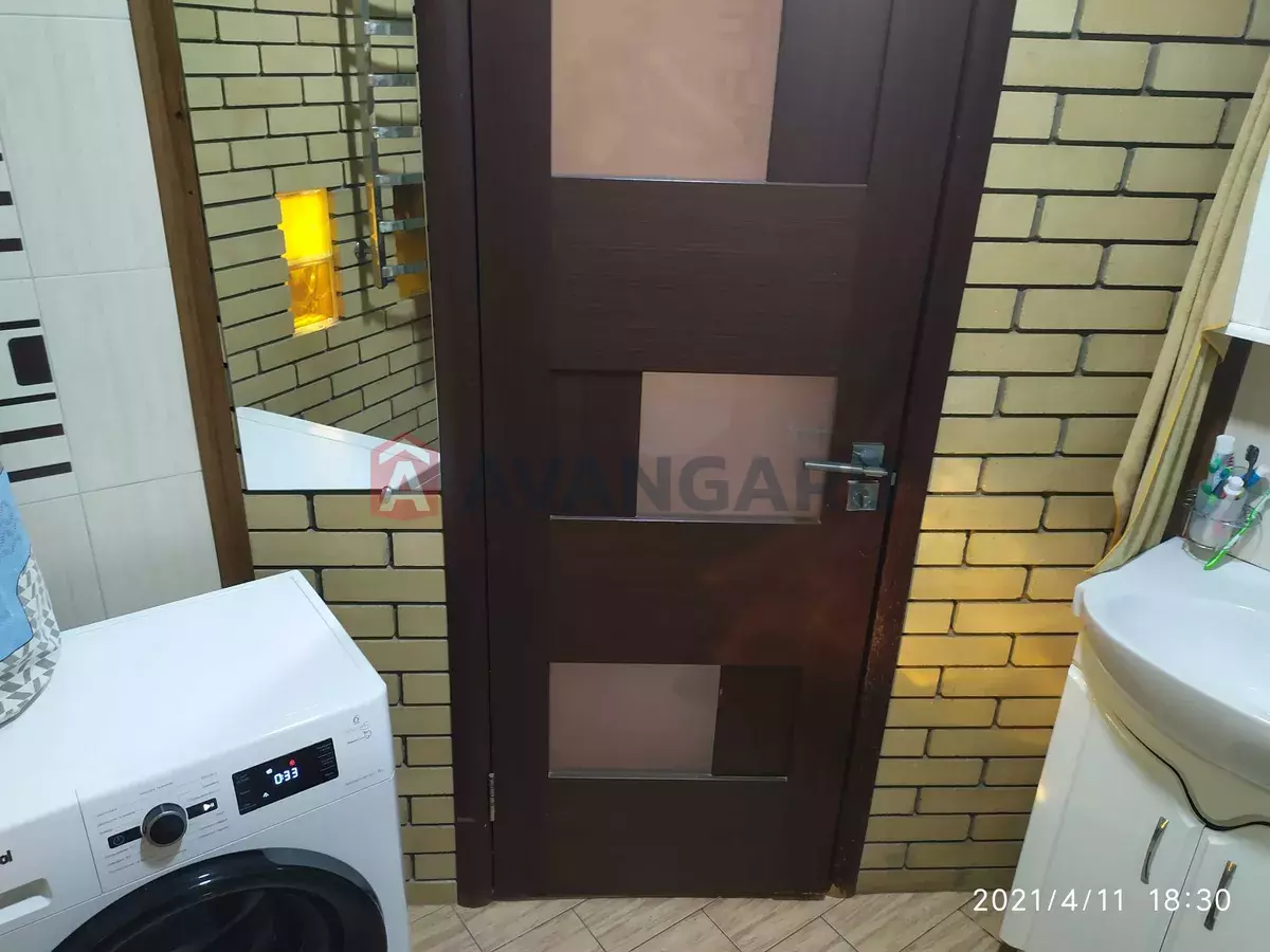 3 ��. ��������, 63/-/8 ��. �., 7/9 ������ ���� 11