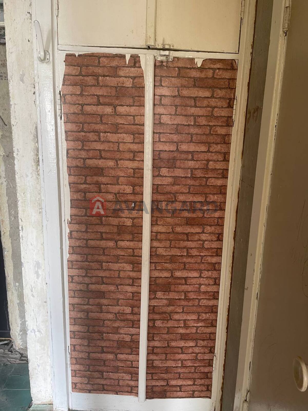 2 . , 46/-/8 . ., 9/9   19
