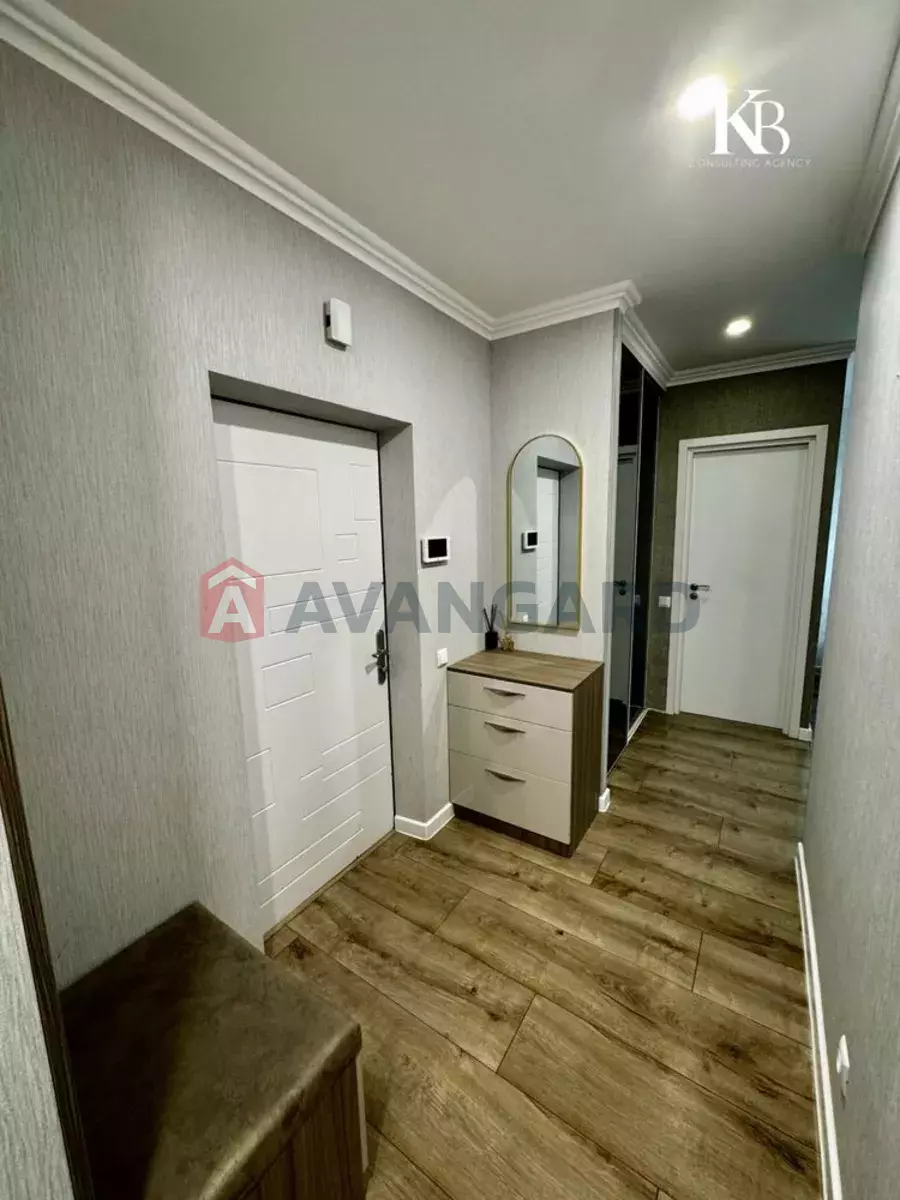 3 ��. ��������, 80/-/25 ��. �., 12/12 ������ ���� 12