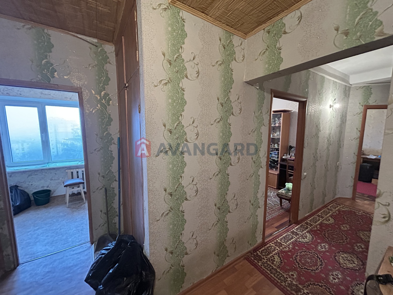 3 . , 70/42/8 . ., 9/9   17