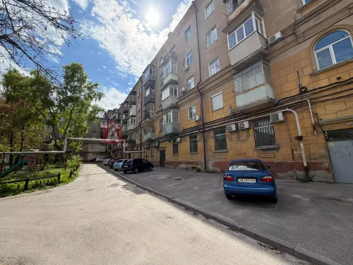 2 ����. ��������, 52/-/7 ��. �., 2/5 ���� ���� 4