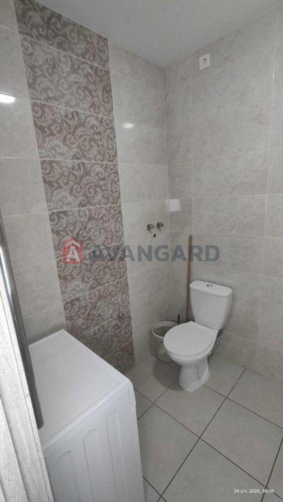 1 ��. ��������, 35/-/8 ��. �., 3/4 ������ ���� 9