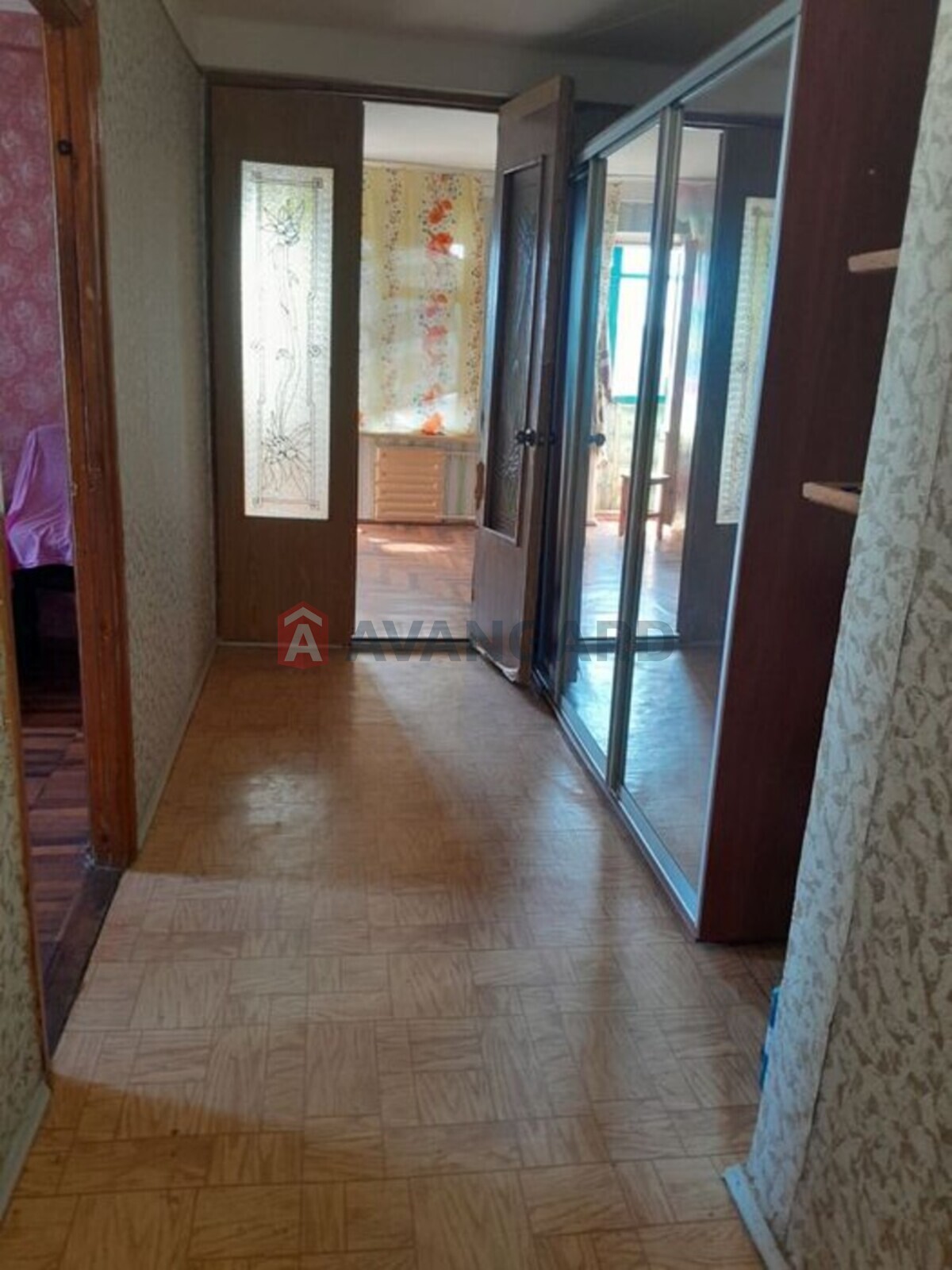 2 . , 51/-/7 . ., 8/9   3