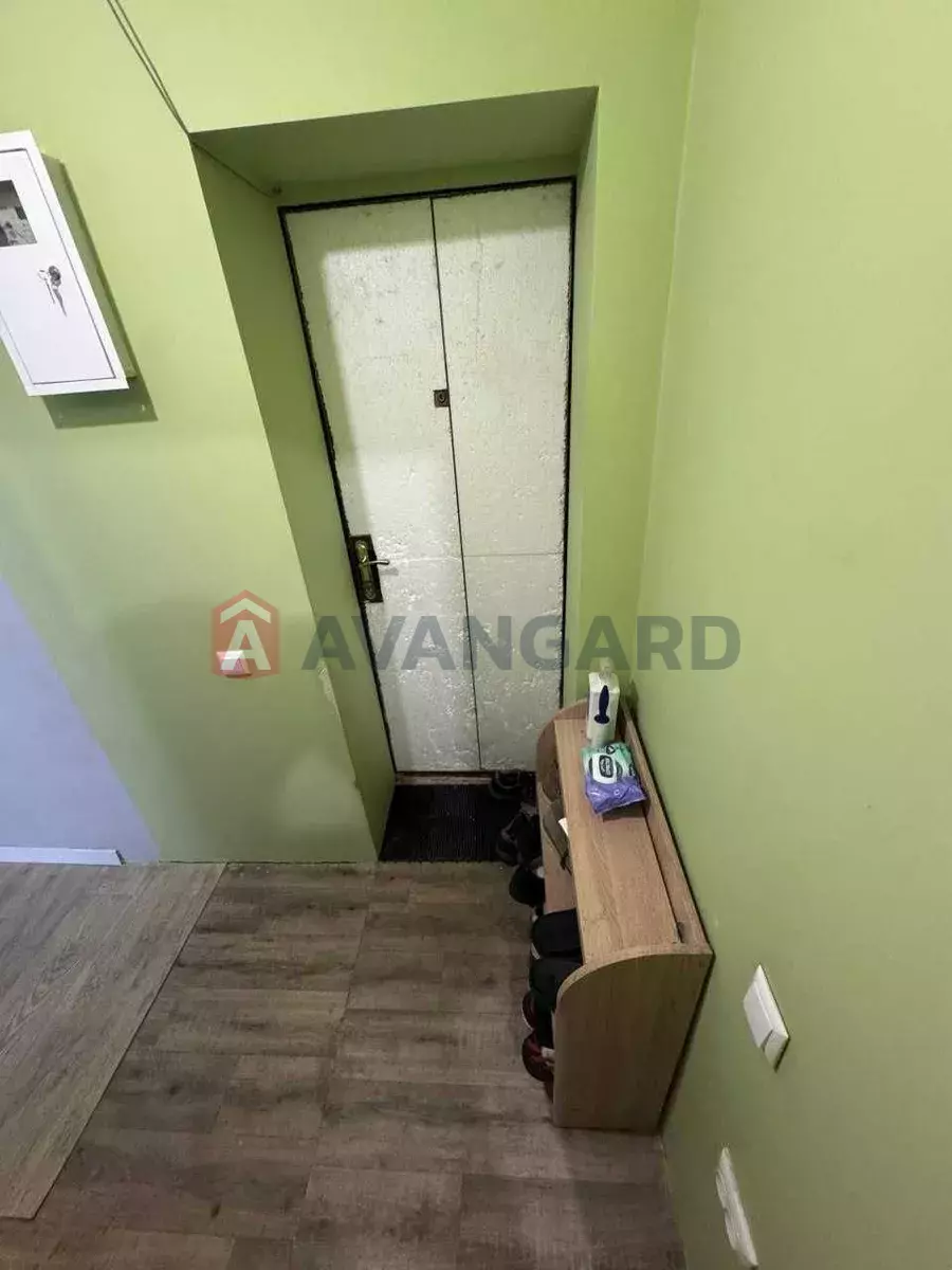 1 ��. ��������, 28/-/6 ��. �., 2/5 ������ ���� 2