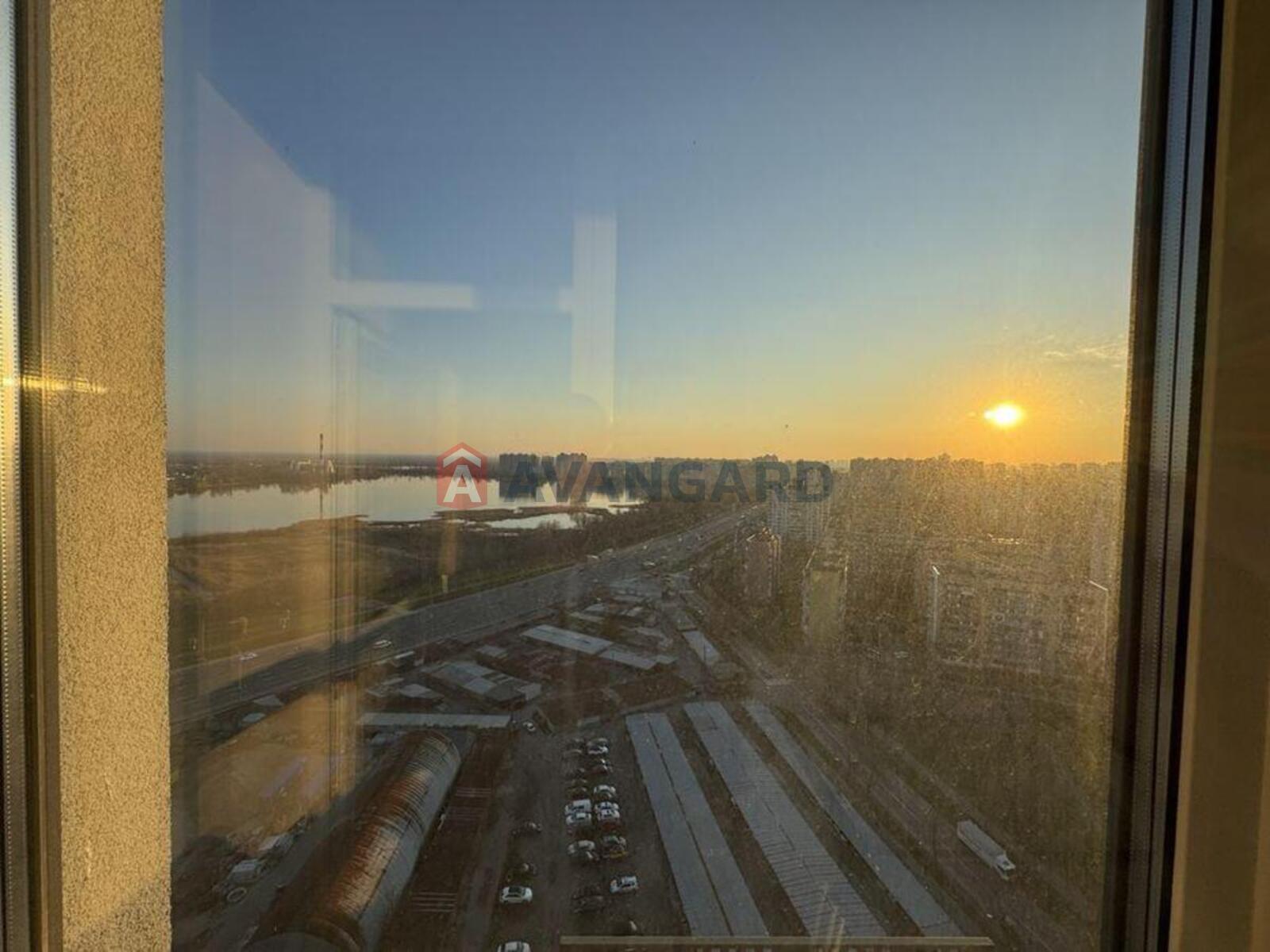 1 ��. ��������, 40/-/17 ��. �., 22/26 ������ ���� 10