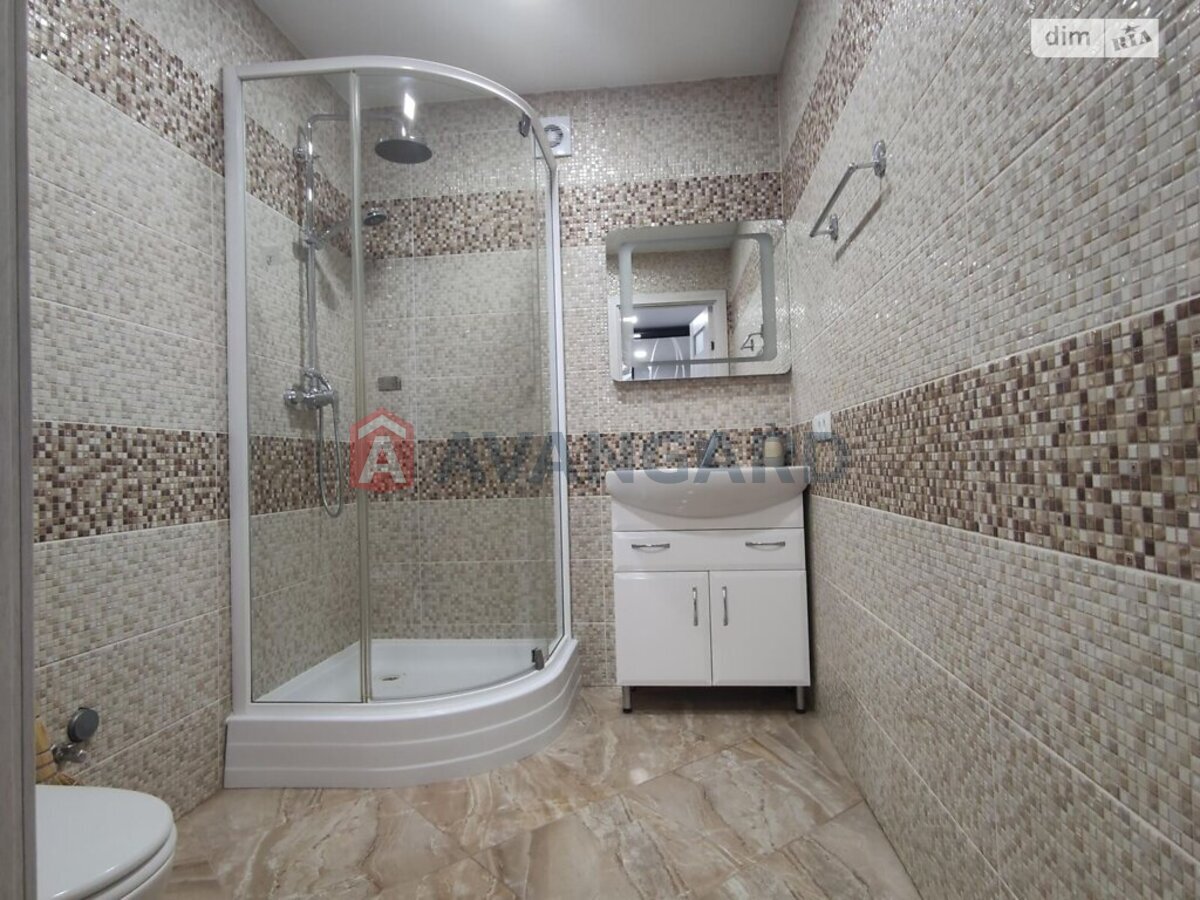 3 ����. ��������, 90/50/14 ��. �., 10/11 ���� ���� 11