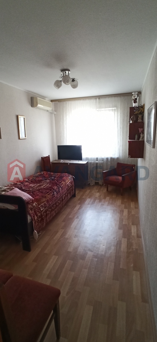 2 ��. ��������, 46/28/7 ��. �., 7/9 ������ ���� 13