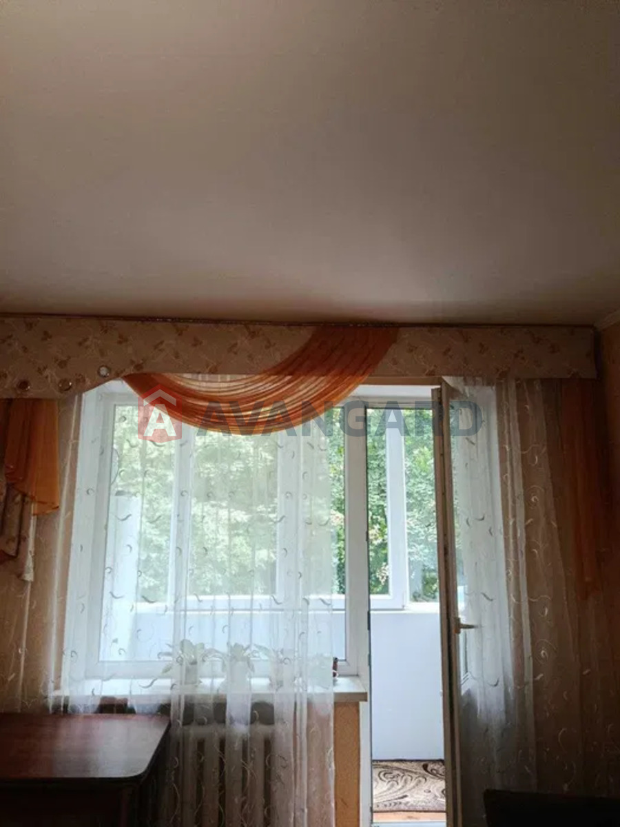 2 ��. ��������, 48/-/6 ��. �., 3/5 ������ ���� 13