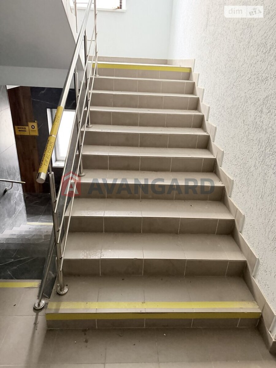 2 ����. ��������, 72/33/24 ��. �., 2/11 ���� ���� 18