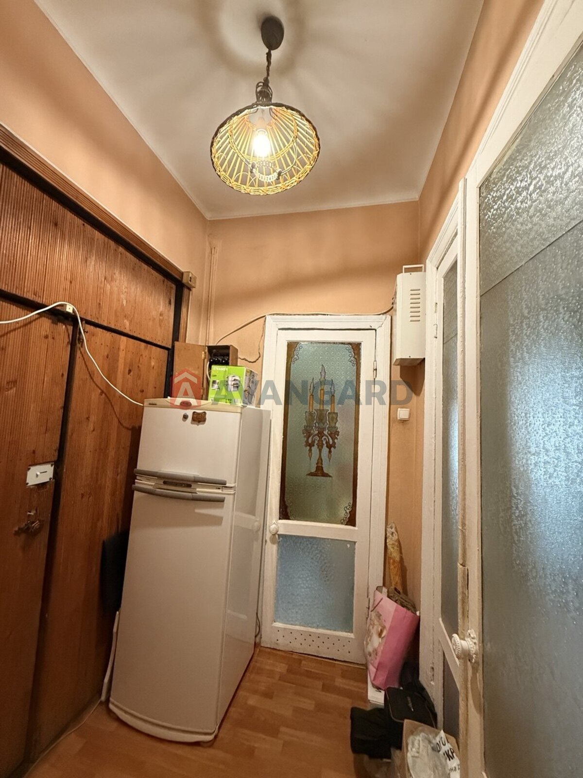 3 ��. ��������, 78/-/10 ��. �., 4/4 ������ ���� 11