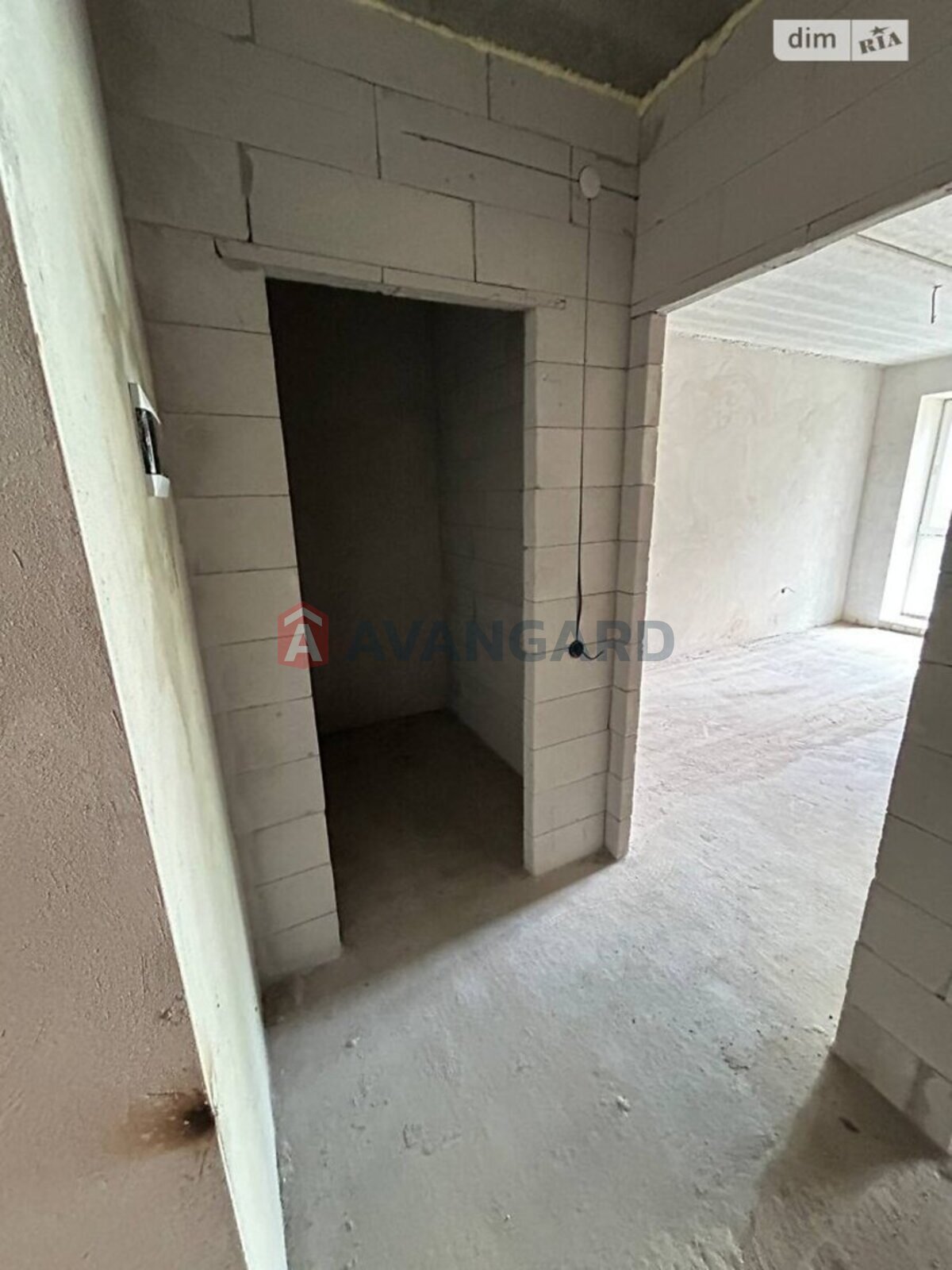 1 ��. ��������, 46/15/19 ��. �., 2/9 ������ ���� 10