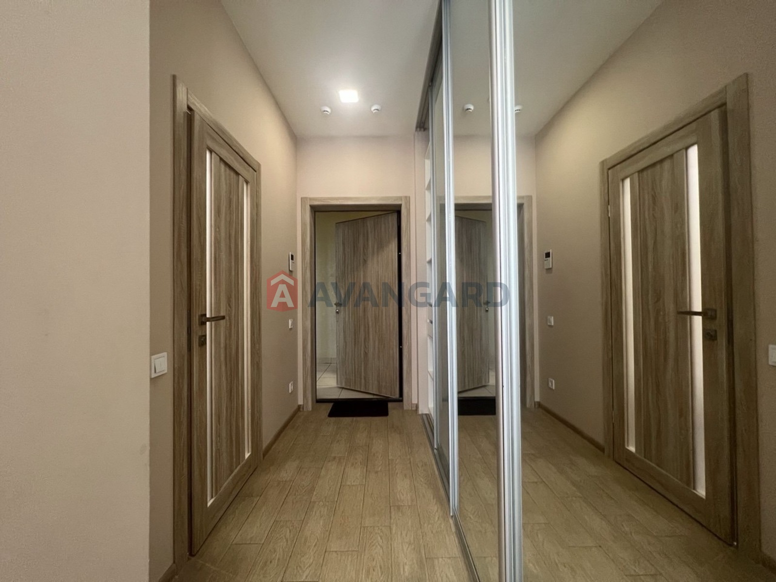 1 ��. ��������, 46/20/26 ��. �., 17/5 ������ ���� 6