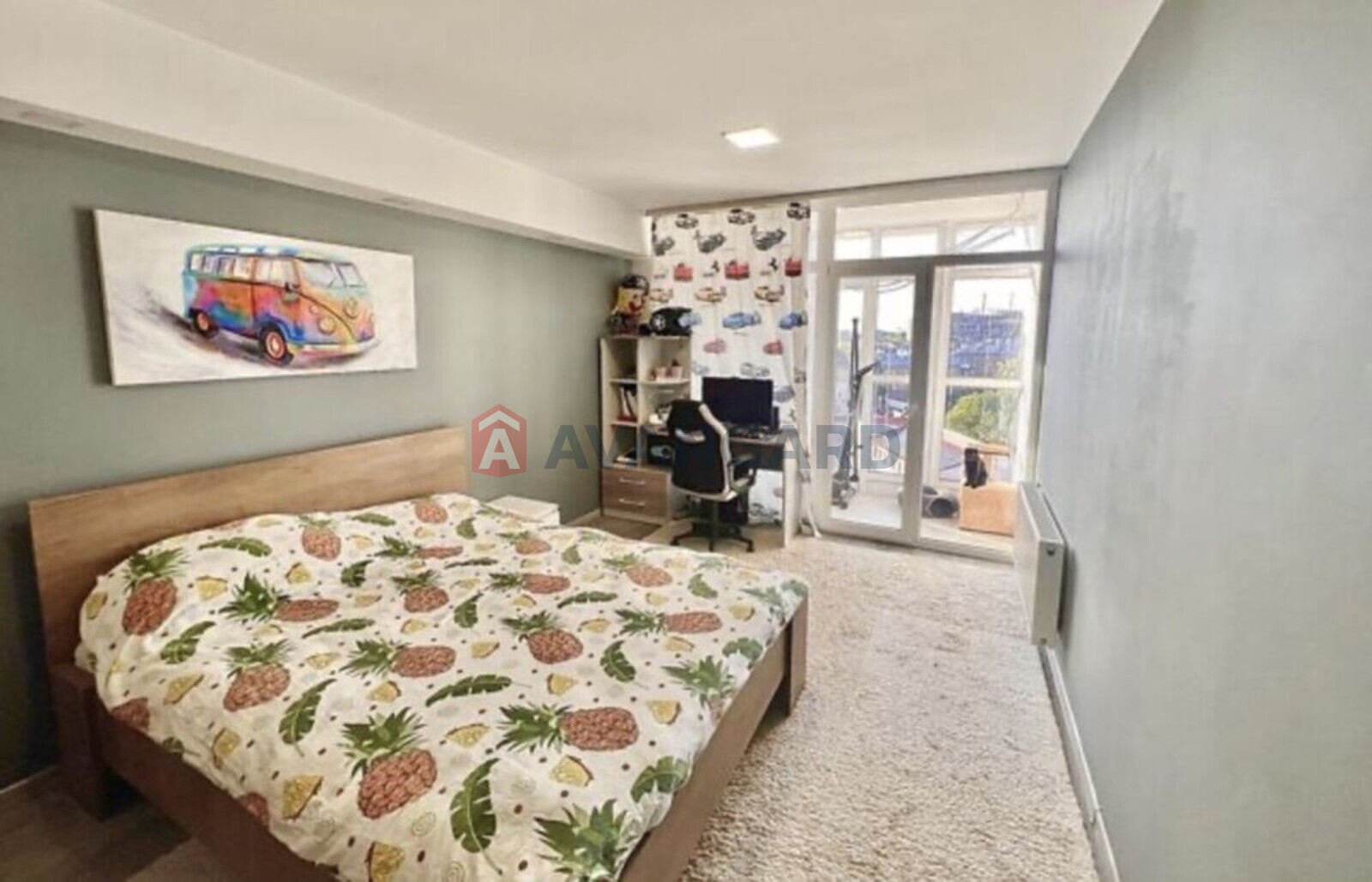 3 ����. ��������, 100/-/32 ��. �., 8/8 ���� ���� 6