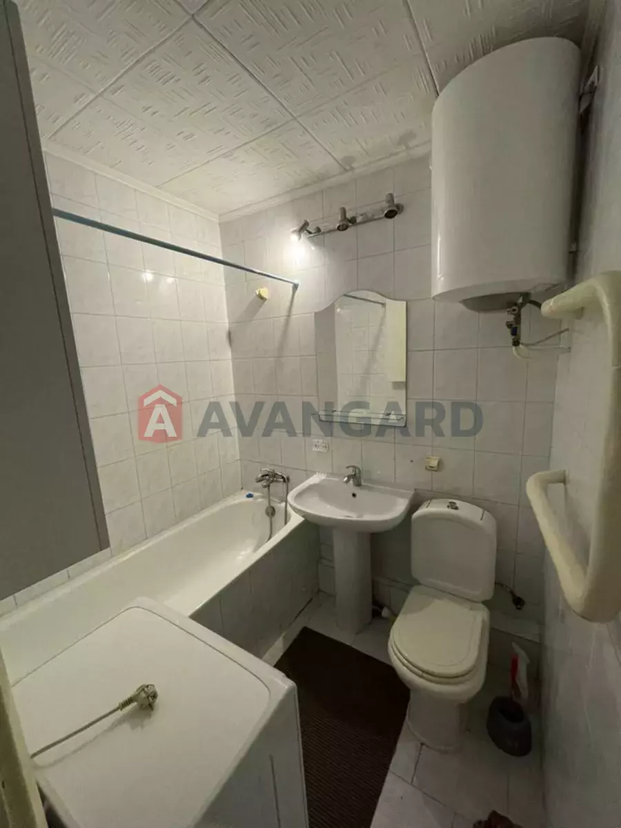 1 . , 39/-/8 . ., 10/12   4