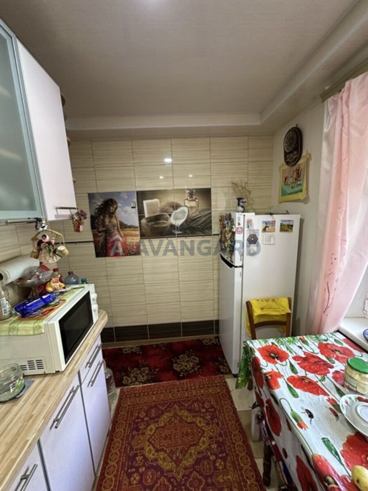 2 ��. ��������, 44/30/6 ��. �., 1/5 ������ ���� 10