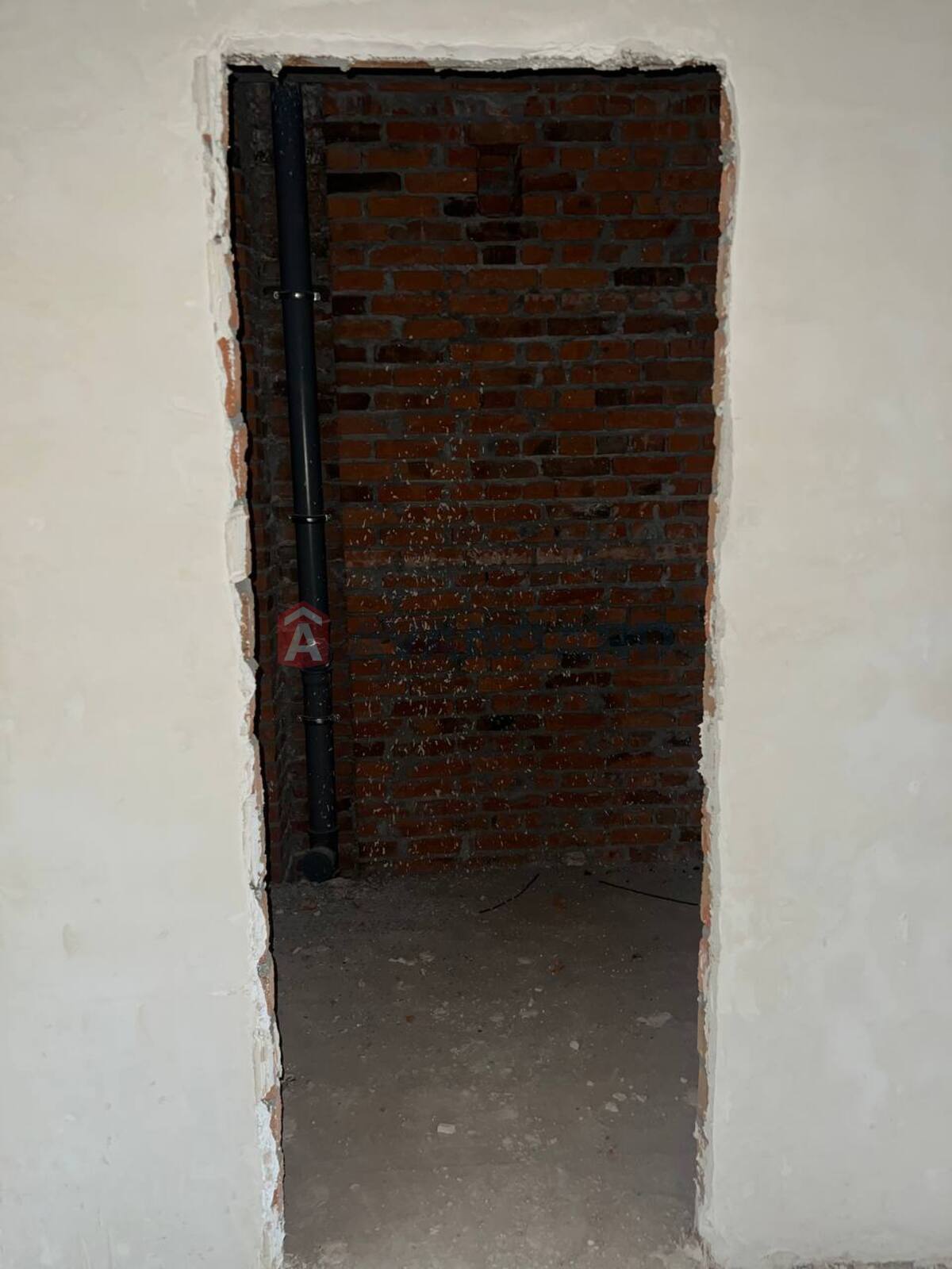 2 ��. ��������, 57/30/12 ��. �., 6/10 ������ ���� 9