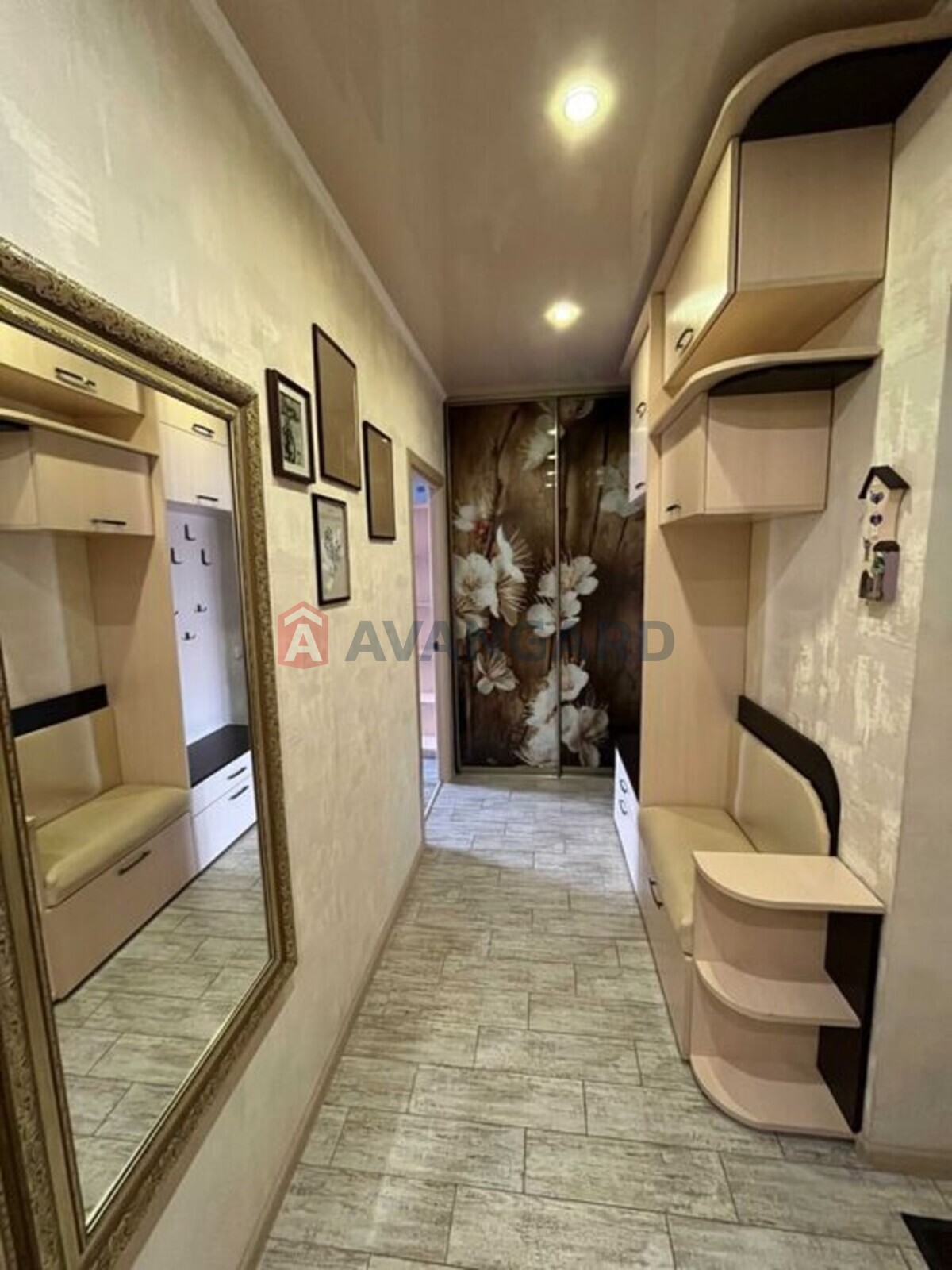 2 ��. ��������, 75/-/18 ��. �., 11/13 ������ ���� 12