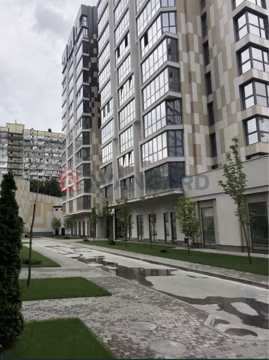 2 ��. ��������, 60/40/12 ��. �., 10/12 ������ ���� 5