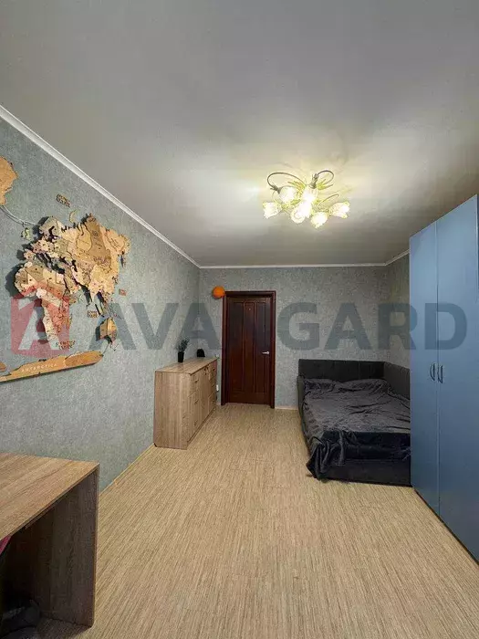 3 ��. ��������, 106/-/17 ��. �., 15/22 ������ ���� 12