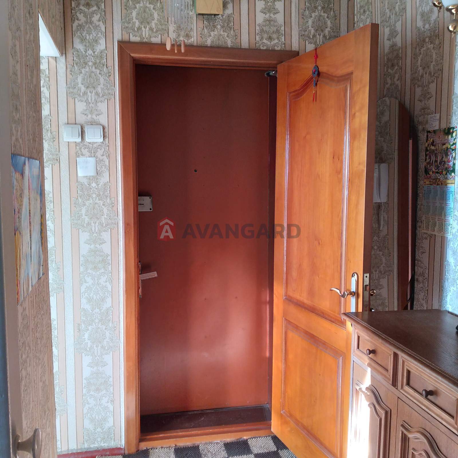 3 . , 64/37/8 . ., 9/9   13